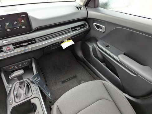 New 2026 Kia K4 FWD image 15