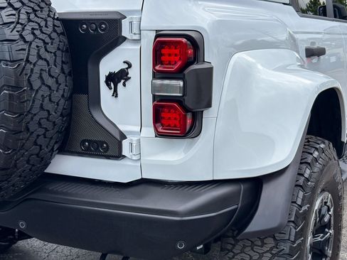 Used 2025 Ford Bronco Raptor w/ Interior Carbon Fiber Pack AWD/4WD image 13