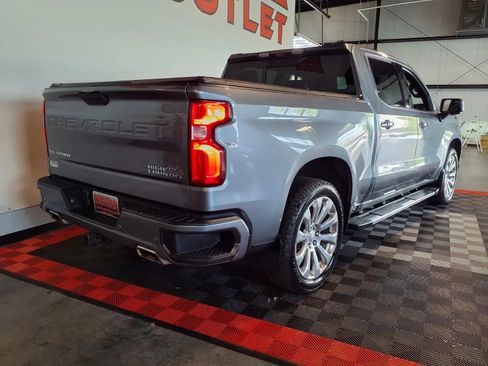 Used 2021 Chevrolet Silverado 1500 High Country w/ Technology Package AWD/4WD image 7