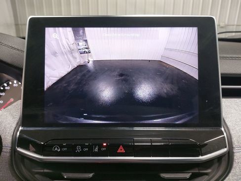 Used 2022 Jeep Compass Latitude image 23