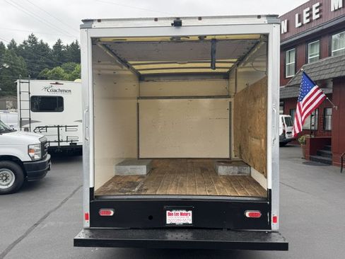 Used 2018 Ford Transit 350 138 DRW w/ Exterior Upgrade Package RWD image 3