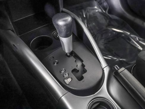 Used 2009 Mitsubishi Outlander ES image 28