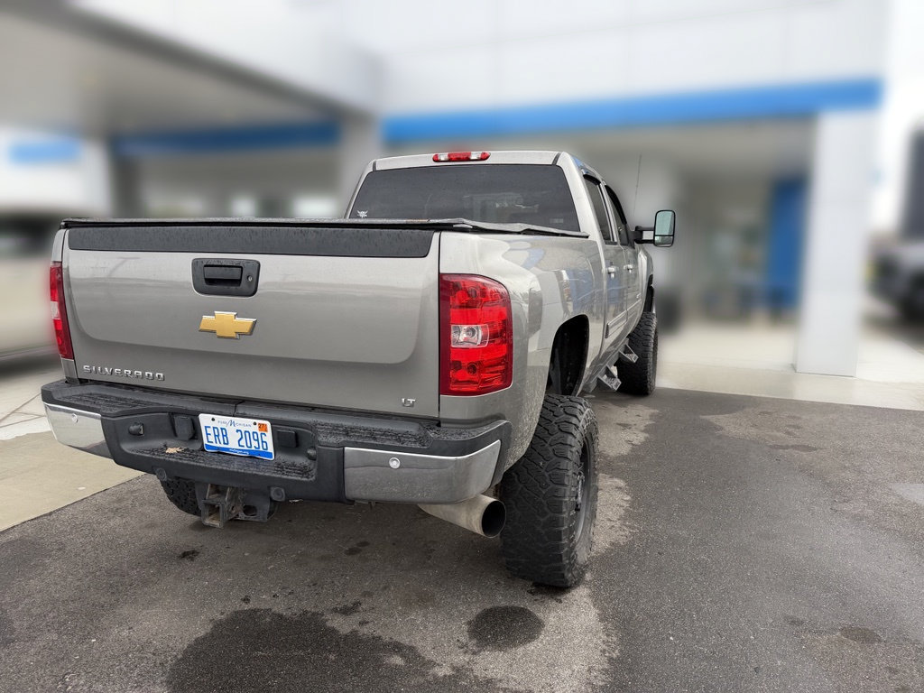 Used 2012 Chevrolet Silverado 2500 LT w/ Z71 Appearance Package AWD/4WD image 6