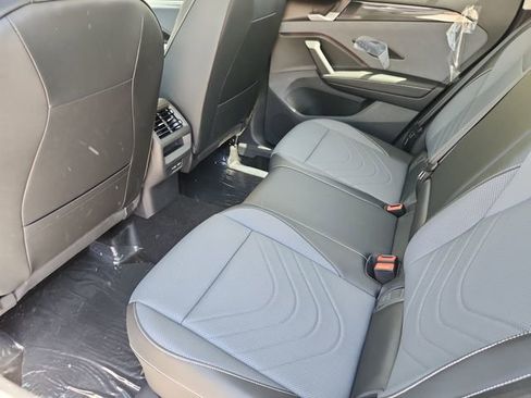 New 2026 Volkswagen Tiguan SE AWD/4WD image 8