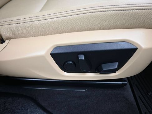 Used 2017 BMW X3 sDrive28i RWD image 42