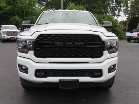 Used 2022 RAM 3500 Lone Star w/ Night Edition AWD/4WD image 9
