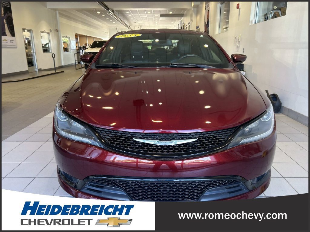 Used 2015 Chrysler 200 S w/ Comfort Group FWD image 38