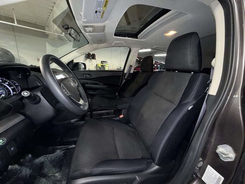 Used 2016 Honda CR-V EX image 2