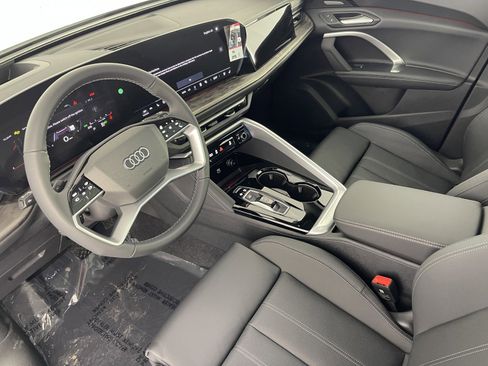 New 2025 Audi Q5 Premium Plus image 5