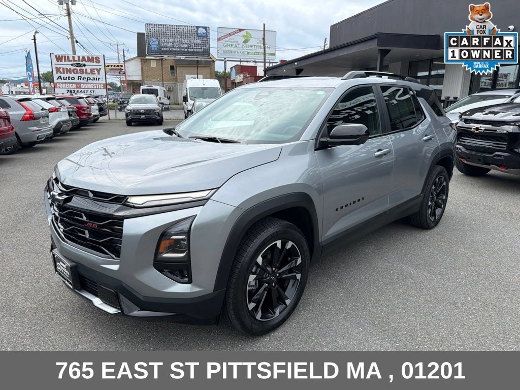 Used 2025 Chevrolet Equinox RS w/ Safety and Technology Package AWD/4WD image 3