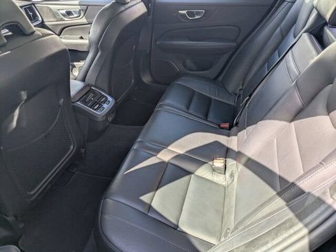 Used 2022 Volvo S60 B5 Inscription AWD/4WD image 15