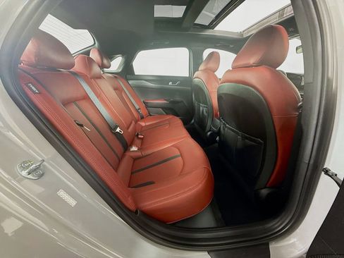 Used 2023 Kia K5 GT-Line image 25