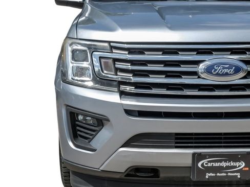 Used 2020 Ford Expedition XLT w/ Equipment Group 202A AWD/4WD image 50