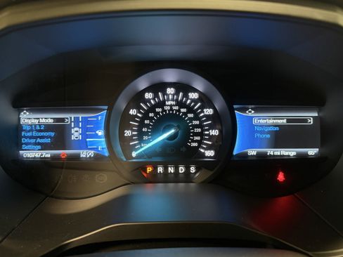 Used 2024 Ford Edge SEL w/ Convenience Package image 16