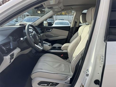 Used 2025 Acura RDX SH-AWD w/ Advance Package image 17