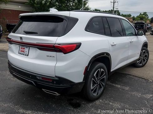 New 2026 Buick Enclave Sport Touring w/ Power Package FWD image 10