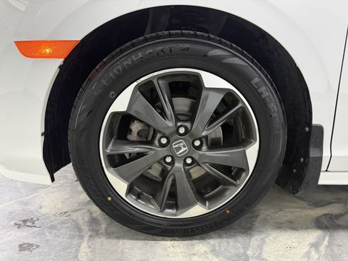 Used 2023 Honda Odyssey Touring image 28