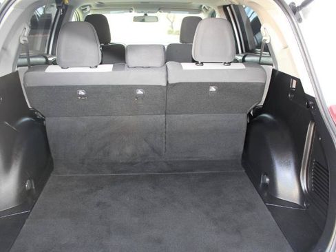 Used 2015 Toyota RAV4 XLE AWD/4WD image 13