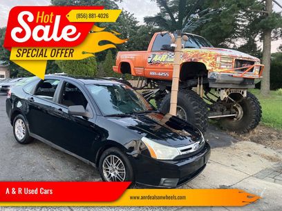Used 2010 Ford Focus SE