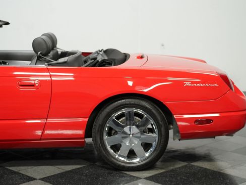 Used 2002 Ford Thunderbird image 20