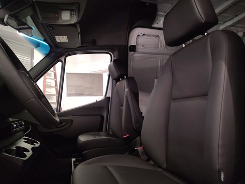 New 2026 Mercedes-Benz Sprinter 2500 image 19