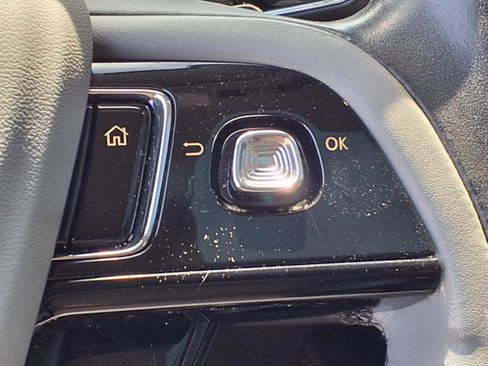 Certified 2021 Lincoln Corsair AWD w/ Premium Package image 11