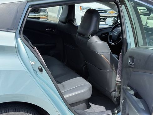 Used 2019 Toyota Prius Limited FWD image 19