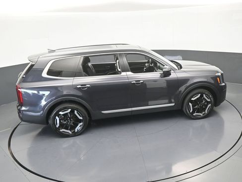 Used 2025 Kia Telluride S FWD image 63