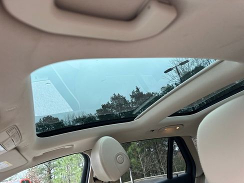 Certified 2022 Mercedes-Benz GLC 300 4MATIC image 8