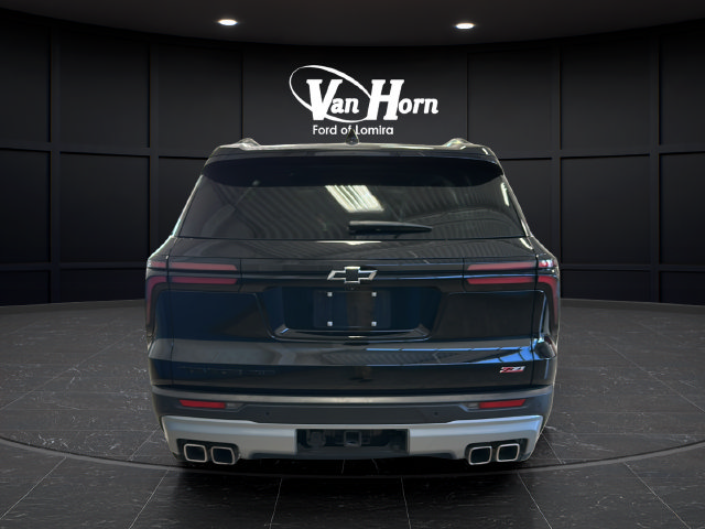 Used 2024 Chevrolet Traverse Z71 w/ LPO, Floor Liner Package AWD/4WD image 4
