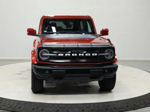 Used 2022 Ford Bronco Outer Banks AWD/4WD image 3