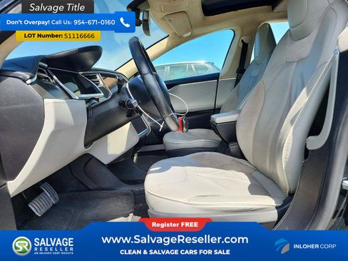 Used 2013 Tesla Model S Performance RWD image 9