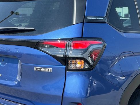 New 2026 Subaru Forester Premium image 5