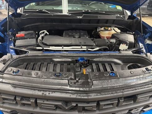 Used 2022 Chevrolet Silverado 1500 Custom w/ LPO, Dark Essentials Package AWD/4WD image 28
