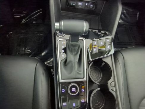 Certified 2025 Kia Sportage SX image 31