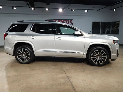 Used 2020 GMC Acadia Denali w/ Trailering Package AWD/4WD image 8