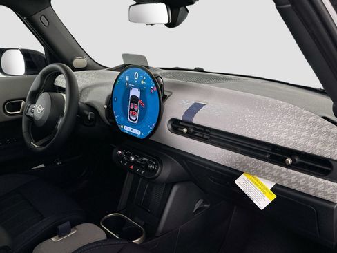 Certified 2025 MINI Cooper S FWD image 27