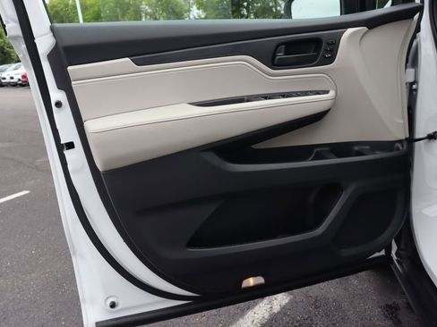 Used 2026 Honda Odyssey EX-L image 28