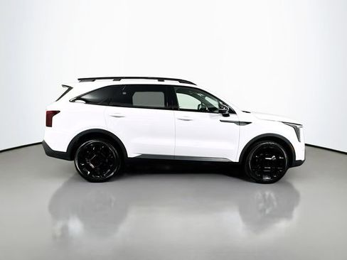 Used 2025 Kia Sorento SX Prestige AWD/4WD image 9