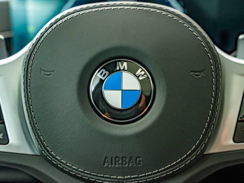 New 2026 BMW X5 xDrive40i w/ M Sport Package AWD/4WD image 22