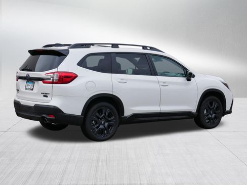 Used 2025 Subaru Ascent Bronze Edition w/ Popular Package #2 AWD/4WD image 7