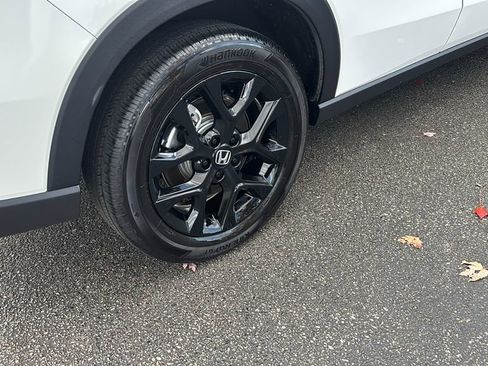 Certified 2024 Honda HR-V Sport image 8