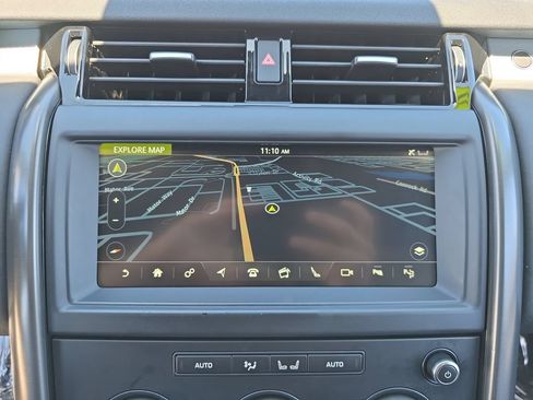 Used 2020 Land Rover Discovery Landmark AWD/4WD image 27