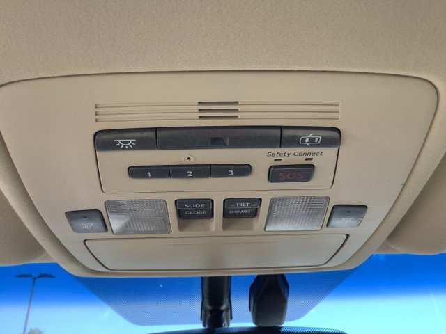 Used 2010 Lexus ES 350 w/ Preferred Accessory Package FWD image 34