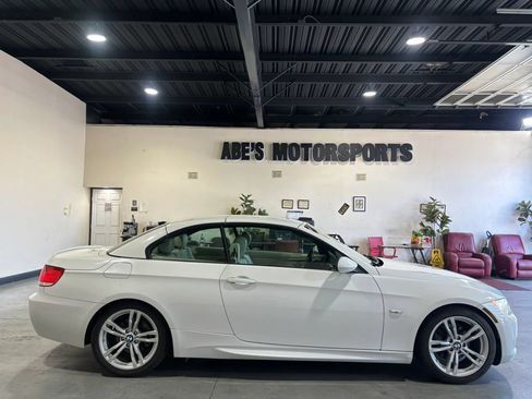 Used 2008 BMW 328i Convertible RWD image 4