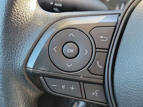 Used 2022 Toyota Corolla LE image 24