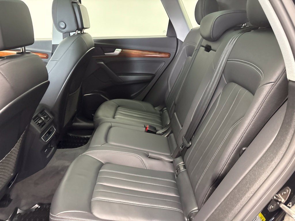 Certified 2023 Audi Q5 2.0T Premium w/ Convenience Package AWD/4WD image 22
