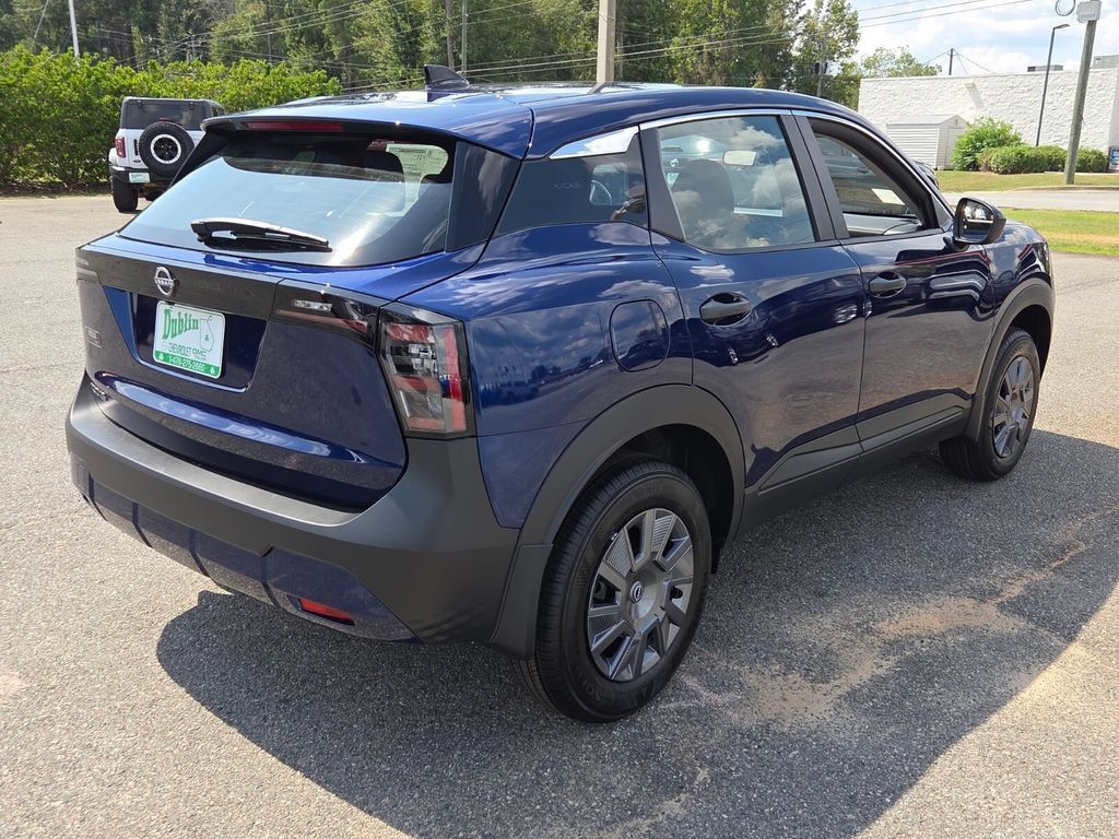 New 2027 Nissan Kicks S FWD image 11
