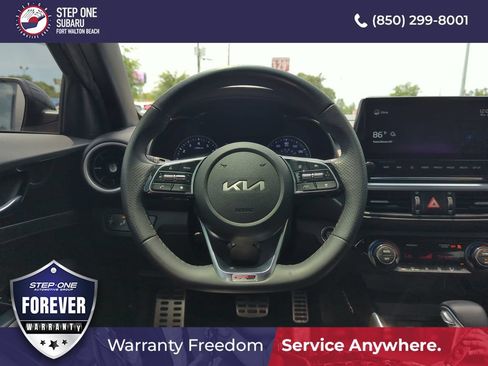 Used 2022 Kia Forte GT-Line w/ GT-Line Premium Package FWD image 17