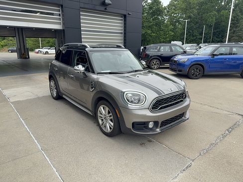 Used 2017 MINI Cooper Countryman S AWD/4WD image 2